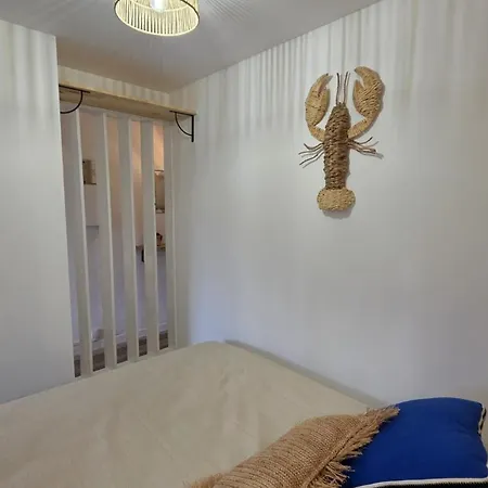 Le Miroir A דירה *